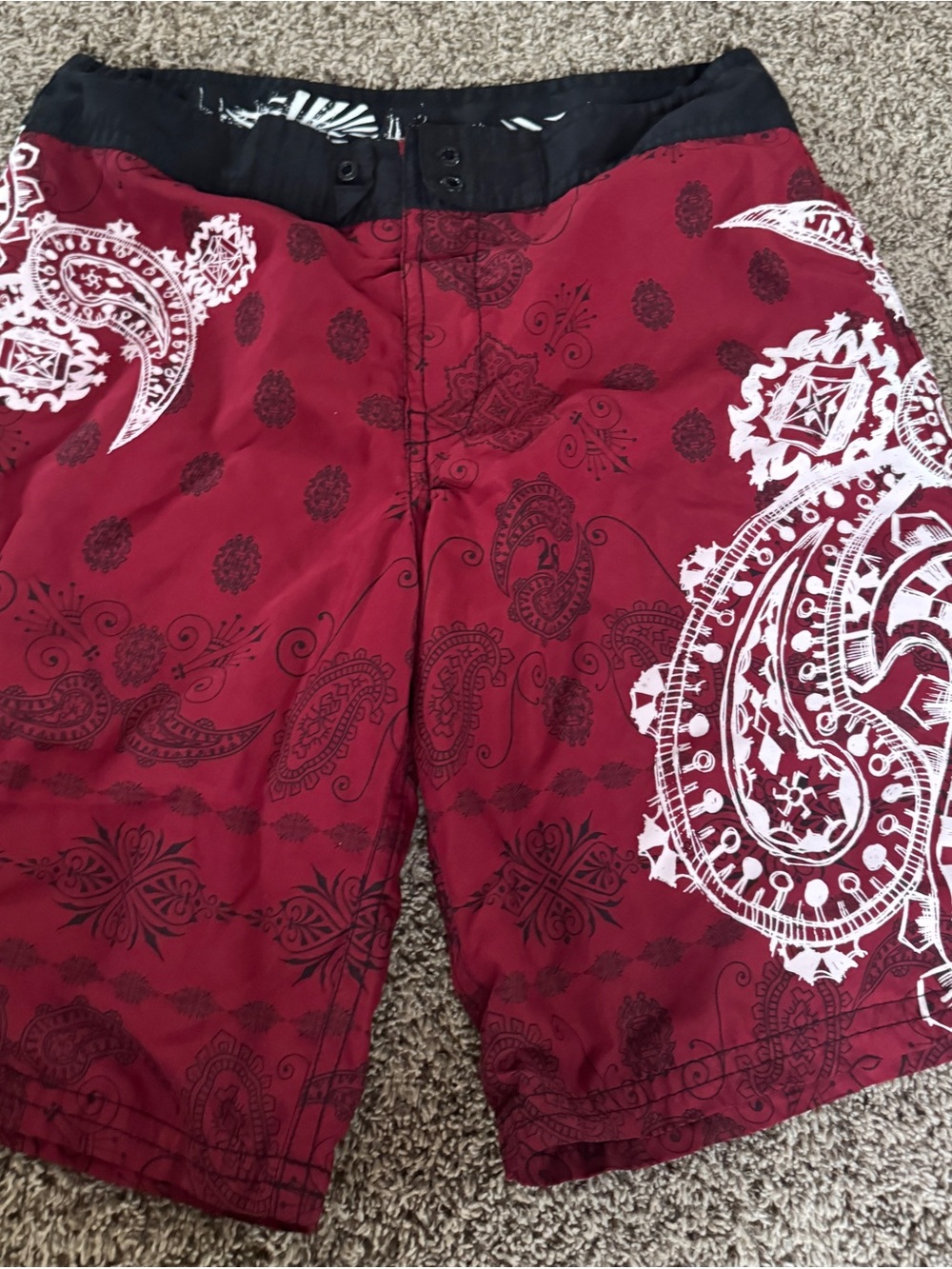 Aeropostale Men's Maroon Paisley Swim Board Shorts